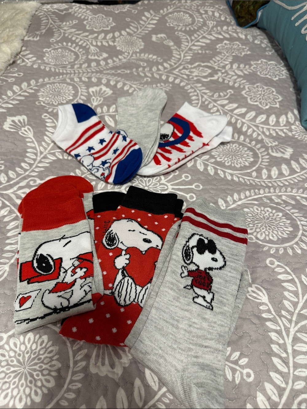 Peanuts Snoopy Socks — Red, Gray, Blue